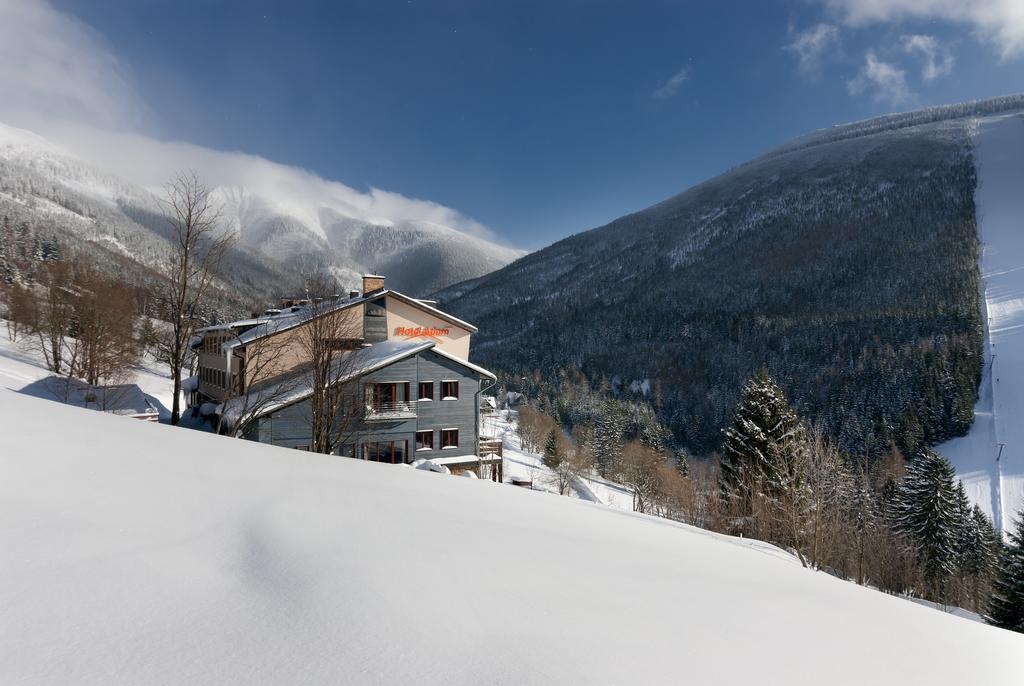 Hotel Adam Spindleruv Mlyn Exterior photo